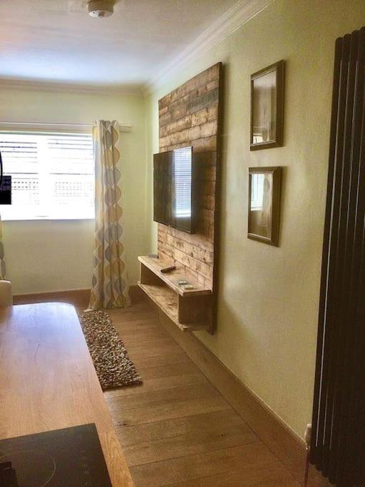 Henwick House Beautiful Flat,Private Parking, Short Walk To Town Lägenhet Ludlow Exteriör bild